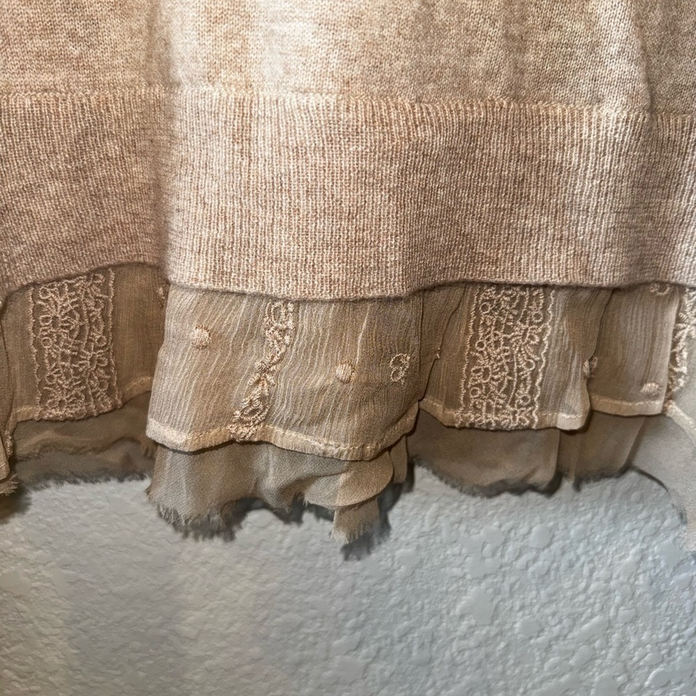 Garnet Hill 100% Cashmere Cream Layered Hem Sweater Crewneck Size XL - Picture 3 of 9